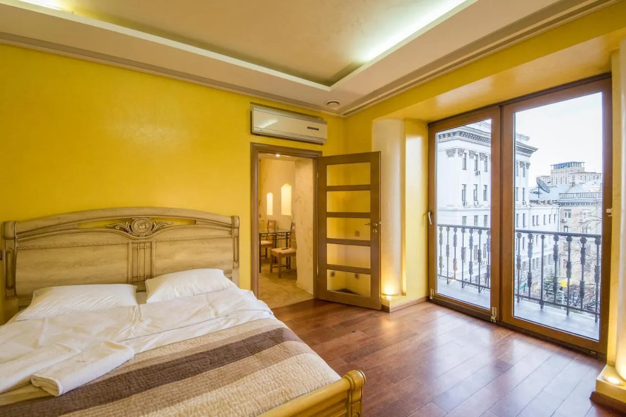 Dayflat Apartments Khreschatyk Kyiv