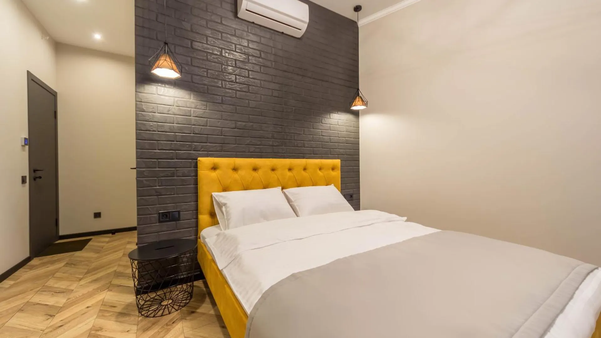 Dayflat Apartments Khreschatyk Kiev Ukrayna